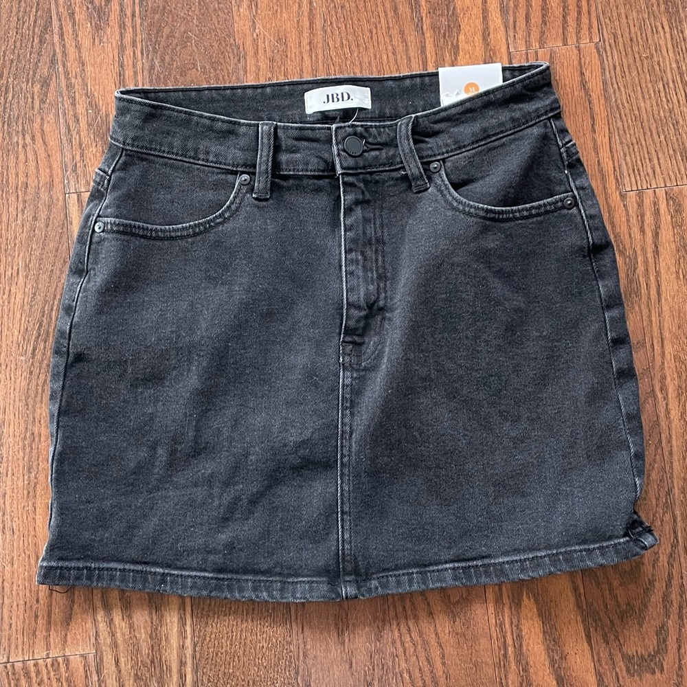 NWT - Vintage black denim skirt